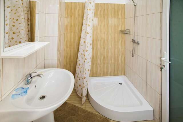Отель Hotel La Gil Бухарест-20
