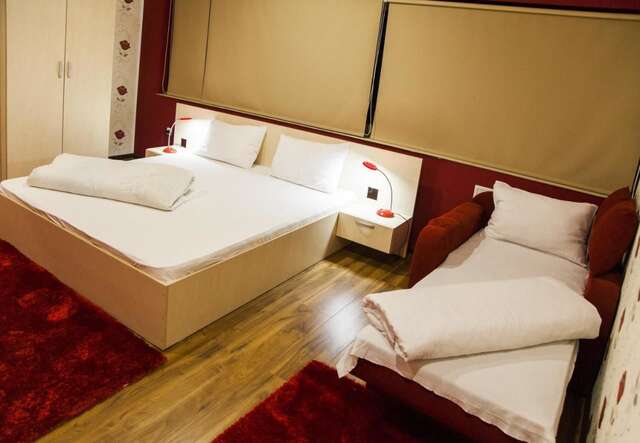 Отель Hotel La Gil Бухарест-31